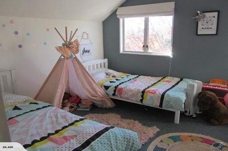 Photo of property in 1/53 Champion Street, Edgeware, Christchurch, 8013