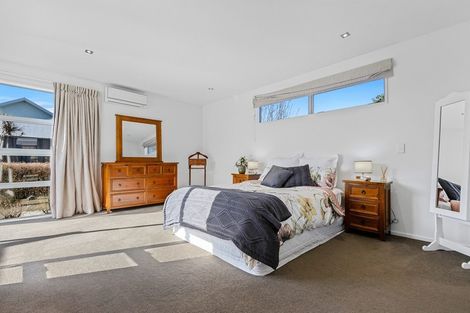 Photo of property in 2 Finchley Mews, Rangiora, 7400