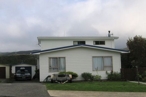 Photo of property in 10 Otira Grove, Kelson, Lower Hutt, 5010