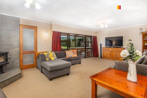 Photo of property in 219 Outram-mosgiel Road, Mosgiel, Outram, 9073