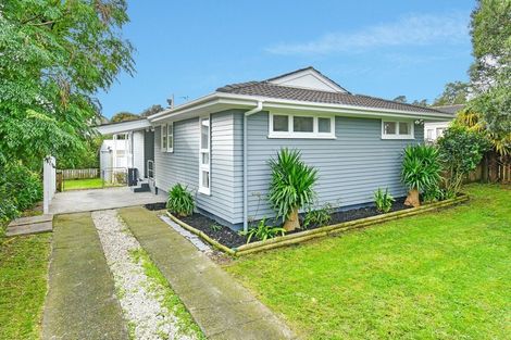 Photo of property in 2 Dulcie Place, Red Hill, Papakura, 2110