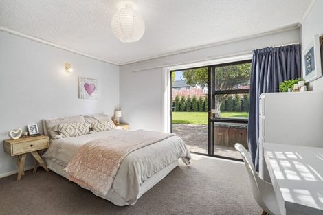 Photo of property in 63 Seacliffe Avenue, Belmont, Auckland, 0622