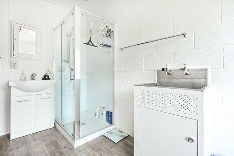 Photo of property in 209 King Street South, Hastings, 4122