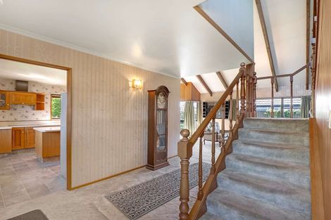 Photo of property in 10 Regency Crescent, Redwood, Christchurch, 8051