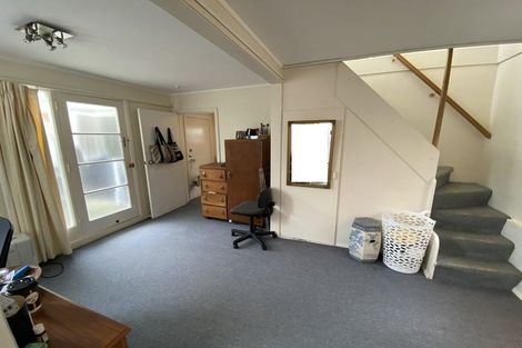 Photo of property in 37 Moa Point Road, Moa Point, Wellington, 6022