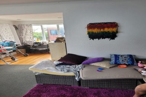 Photo of property in 76 Willerton Avenue, New Lynn, Auckland, 0600