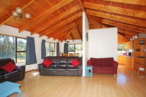 Photo of property in 244 Cossey Road, Drury, 2577