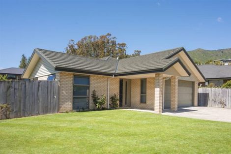 Photo of property in 1 Tui Drive, Picton, 7220