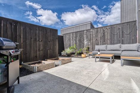 Photo of property in 6 Walter Merton Road, Hobsonville, Auckland, 0616