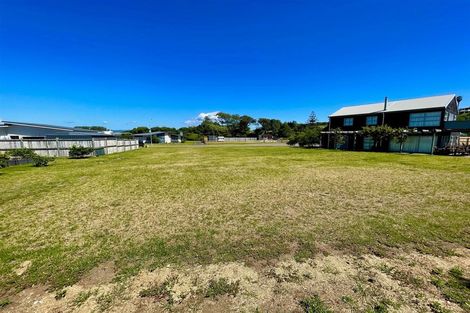 Photo of property in 4 Rangihaerepo Key, Waiotahe, Opotiki, 3198