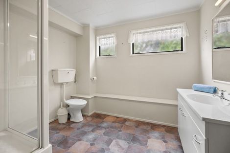 Photo of property in 2a Tatahi Street, Te Puru, Thames, 3575