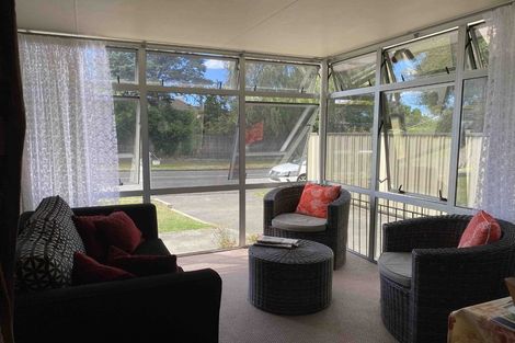 Photo of property in 3 Trigg Crescent, Taradale, Napier, 4112