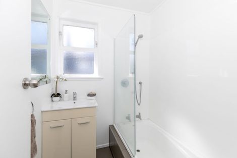 Photo of property in 24 Minifie Avenue, Melville, Hamilton, 3206