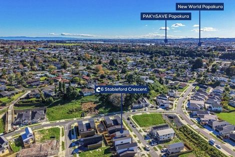 Photo of property in 6 Stableford Crescent, Opaheke, 2113