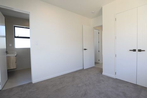 Photo of property in 58a Sorrel Crescent, Bucklands Beach, Auckland, 2012