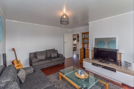 Photo of property in 35 Middlesex Street, Levin, 5510