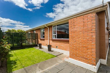 Photo of property in 4/23 Bay View Road, South Dunedin, Dunedin, 9012