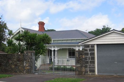 Photo of property in 43 Cromwell Street, Mount Eden, Auckland, 1024