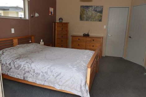 Photo of property in 6 Bell Street, Otane, 4202