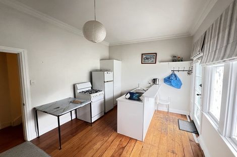 Photo of property in 5/20 Hay Street, Oriental Bay, Wellington, 6011