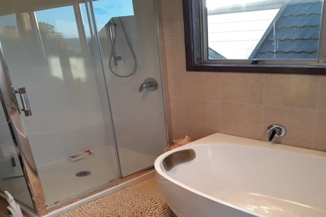 Photo of property in 72 Mountain Road, Western Heights, Rotorua, 3015