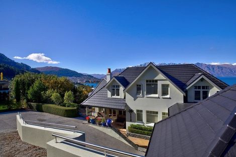 Photo of property in 4 Vanguard Lane, Fernhill, Queenstown, 9300