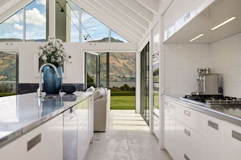 Photo of property in 29 Waimana Place, Wanaka, 9305
