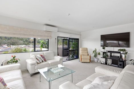 Photo of property in 15e Puriri Avenue, Orewa, 0931