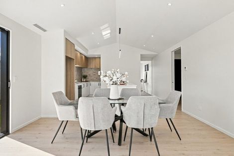 Photo of property in 10 Dan Street, Marshland, Christchurch, 8083