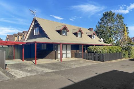 Photo of property in 142 Victoria Avenue, Hokowhitu, Palmerston North, 4410
