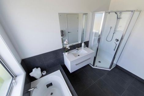 Photo of property in 16 Tawhiti Road, Pukekohe, 2120