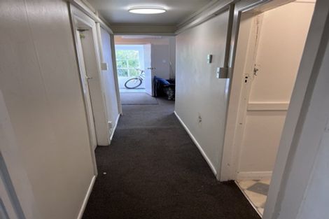 Photo of property in 76a Kelburn Parade, Kelburn, Wellington, 6012