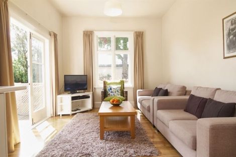 Photo of property in 11 Woodville Street, Edgeware, Christchurch, 8013