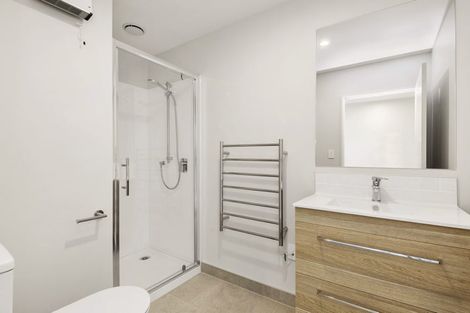 Photo of property in 8/15 Awamutu Grove, Waiwhetu, Lower Hutt, 5010