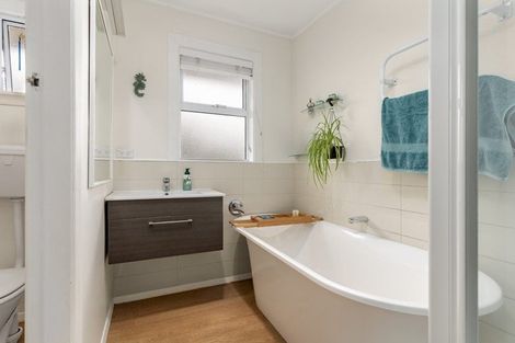 Photo of property in 254 Halswell Road, Halswell, Christchurch, 8025