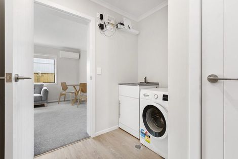 Photo of property in 12 Emmadale Lane, Hamilton East, Hamilton, 3216