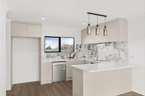 Photo of property in 10c White Road, Manurewa, Auckland, 2102