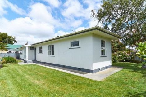 Photo of property in 2a Durham Crescent, Palmerston North, 4414
