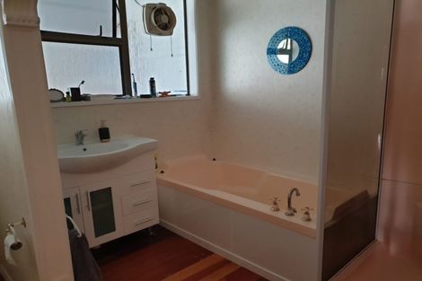 Photo of property in 1 Ceres Crescent, Johnsonville, Wellington, 6037