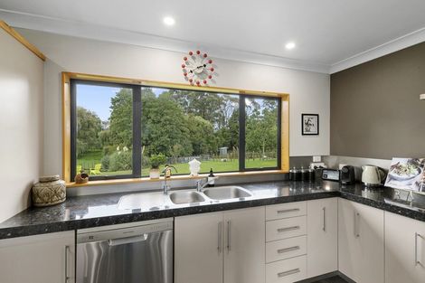 Photo of property in 99 Te Whanga Road, Levin, 5572