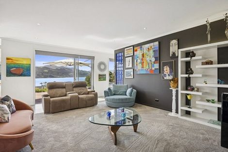 Photo of property in 28 Barling Street, Macandrew Bay, Dunedin, 9014