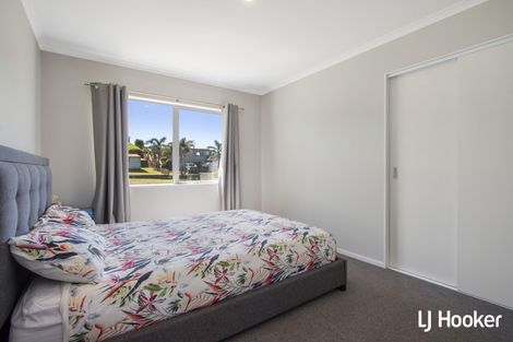 Photo of property in 4 Sandy Place, Waihi Beach, 3611