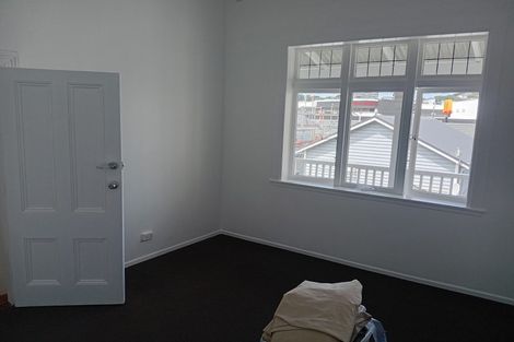 Photo of property in 15 Millward Street, Newtown, Wellington, 6021