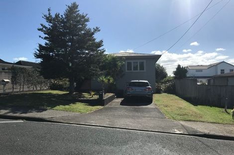 Photo of property in 1/1 Quebec Road, Milford, Auckland, 0620