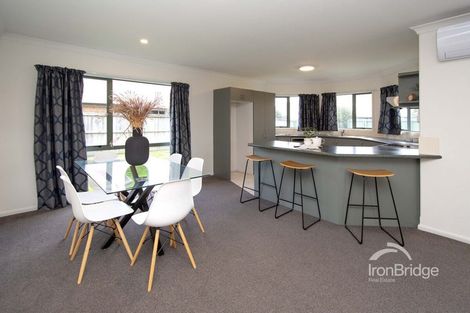 Photo of property in 8 Bottle Lake Drive, Parklands, Christchurch, 8083