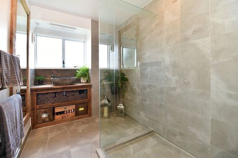 Photo of property in 40 Polkinghorne Drive, Manly, Whangaparaoa, 0930