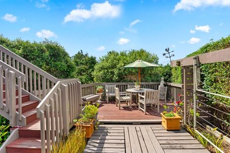 Photo of property in 446 Riddell Road, Glendowie, Auckland, 1071