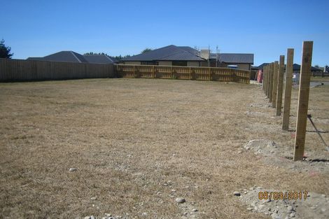 Photo of property in 137 Styx Mill Road, Casebrook, Christchurch, 8051