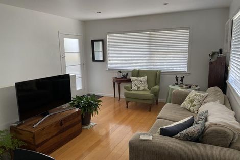 Photo of property in 19 Church Street, Northcote Point, Auckland, 0627