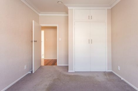 Photo of property in 16 Croydon Road, New Lynn, Auckland, 0600